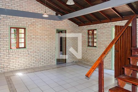 Sala de casa para alugar com 4 quartos, 120m² em Sambaqui, Florianópolis