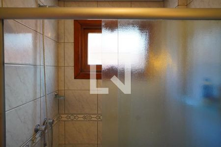 Banheiro da Suíte de apartamento à venda com 2 quartos, 65m² em Bom Jesus, Porto Alegre