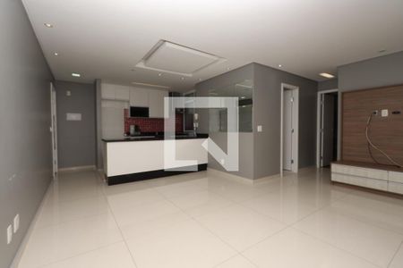 Sala de apartamento para alugar com 2 quartos, 75m² em Vila Paulo Silas, São Paulo