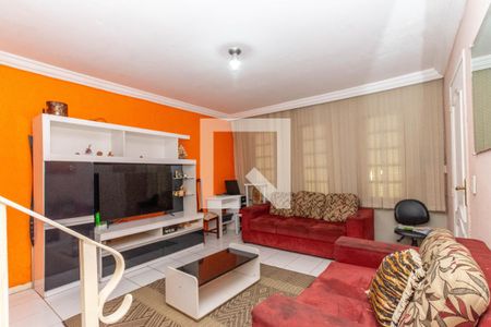 Sala de casa à venda com 4 quartos, 151m² em Vila Barros, Guarulhos