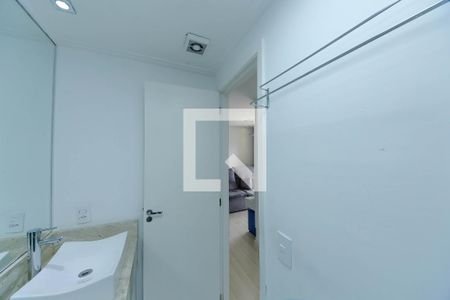 Apartamento para alugar com 57m², 2 quartos e 1 vaga Apartamento para alugar com 57m², 2 quartos e 1 vagaBanheiro