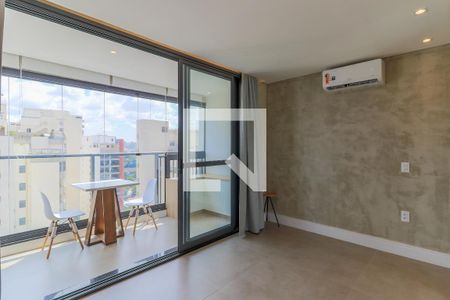 Apartamento para alugar com 31m², 1 quarto e sem vaga Apartamento para alugar com 31m², 1 quarto e sem vagaSala/Quarto