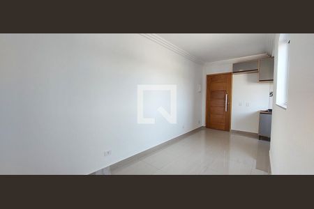 Sala de apartamento para alugar com 2 quartos, 82m² em Jardim Silvana, Santo André
