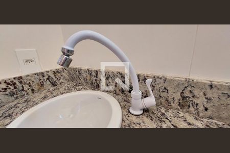 Apartamento para alugar com 82m², 2 quartos e 1 vaga Apartamento para alugar com 82m², 2 quartos e 1 vagaBanheiro
