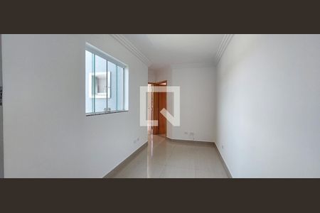 Sala de apartamento para alugar com 2 quartos, 82m² em Jardim Silvana, Santo André