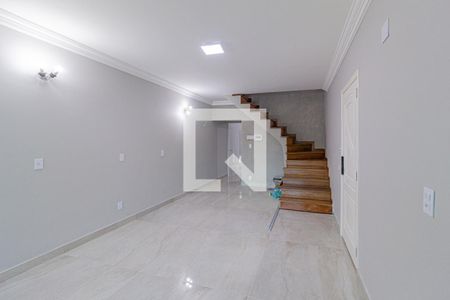 Sala de casa à venda com 3 quartos, 200m² em Vila Osasco, Osasco