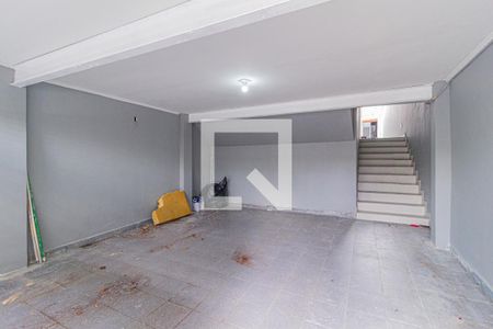 Casa à venda com 200m², 3 quartos e 2 vagas Casa à venda com 200m², 3 quartos e 2 vagasGaragem