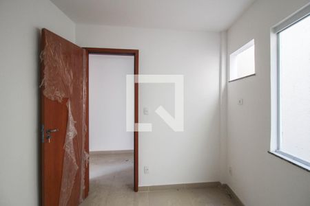 Casa para alugar com 53m², 2 quartos e 1 vaga Casa para alugar com 53m², 2 quartos e 1 vagaQuarto 2