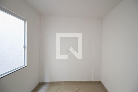 Casa para alugar com 53m², 2 quartos e 1 vaga Casa para alugar com 53m², 2 quartos e 1 vagaQuarto 2