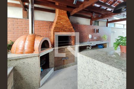 Apartamento para alugar com 67m², 2 quartos e 1 vagaÁrea comum - Churrasqueira