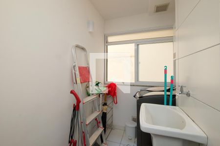 Apartamento para alugar com 67m², 2 quartos e 1 vagaÁrea de Serviço