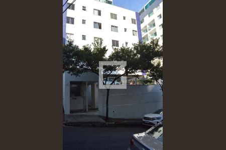 Apartamento à venda com 75m², 3 quartos e 1 vagaFachada