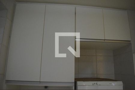 Apartamento à venda com 75m², 3 quartos e 1 vagaCozinha - Armários