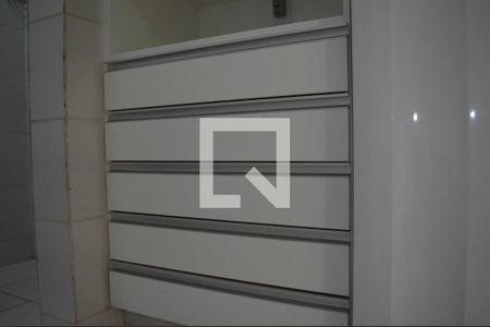 Apartamento à venda com 75m², 3 quartos e 1 vagaCozinha - Armários