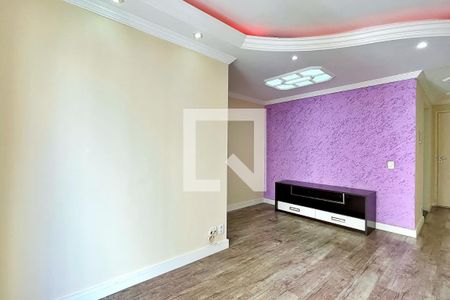 Sala de apartamento para alugar com 3 quartos, 63m² em Vila das Bandeiras, Guarulhos