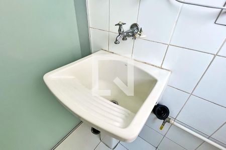 Apartamento para alugar com 63m², 3 quartos e 1 vagaÁrea de Serviço