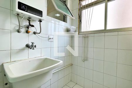 Apartamento para alugar com 63m², 3 quartos e 1 vagaÁrea de Serviço