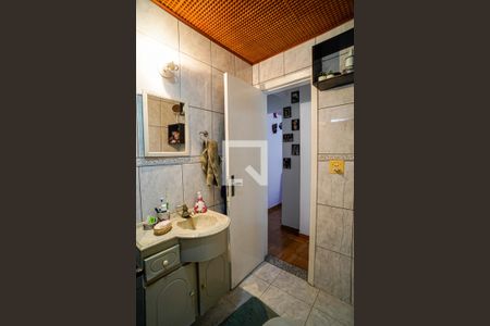 Apartamento à venda com 58m², 2 quartos e 1 vagaBanheiro