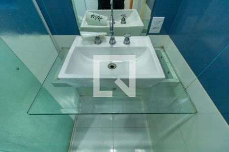 Casa para alugar com 75m², 2 quartos e sem vagaBanheiro