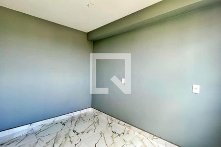 Quarto 1 de apartamento à venda com 2 quartos, 40m² em Vila das Bandeiras, Guarulhos