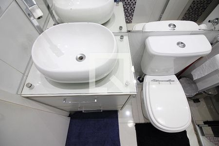 Apartamento à venda com 52m², 2 quartos e 1 vagaBanheiro Social