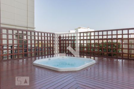 Apartamento à venda com 76m², 2 quartos e 1 vagaÁrea Comum