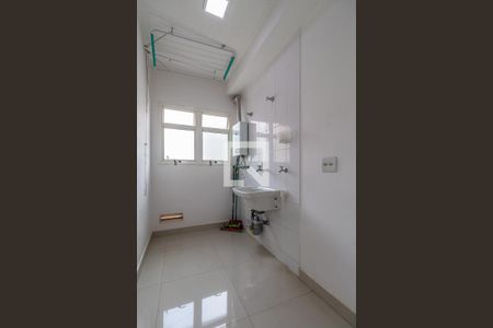 Apartamento à venda com 76m², 2 quartos e 1 vagaÁrea de Serviço