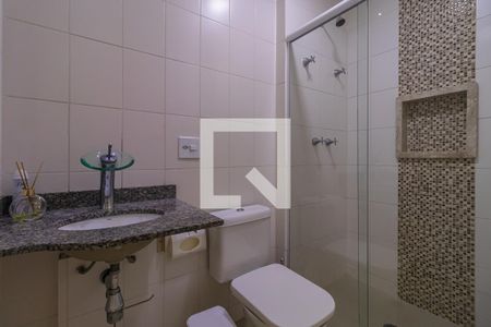 Apartamento à venda com 76m², 2 quartos e 1 vagaBanheiro Social