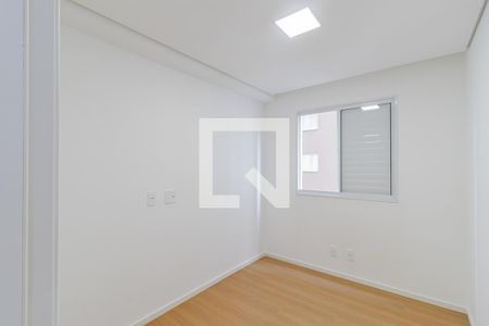 Quarto 1 de apartamento para alugar com 2 quartos, 41m² em Jardim Santa Emília, São Paulo