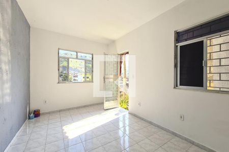Sala de casa para alugar com 2 quartos, 120m² em Encantado, Rio de Janeiro