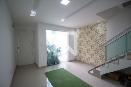 Sala de casa de condomínio à venda com 3 quartos, 130m² em Vargem Grande, Rio de Janeiro