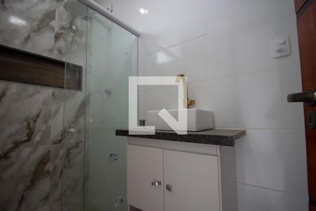 Banheiro da Suíte 1 de casa de condomínio à venda com 3 quartos, 130m² em Vargem Grande, Rio de Janeiro