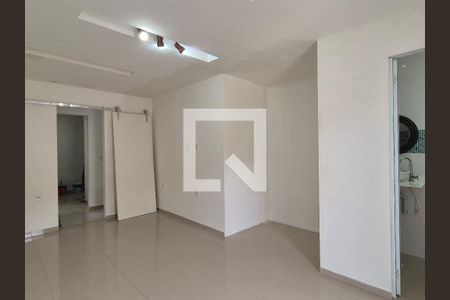 Casa de Condomínio à venda com 3 quartos, 130m² em Vargem Grande, Rio de Janeiro