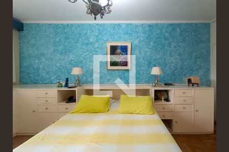 Apartamento à venda com 136m², 4 quartos e 1 vaga Apartamento à venda com 136m², 4 quartos e 1 vagaSuíte