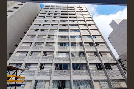 Apartamento à venda com 136m², 4 quartos e 1 vaga Apartamento à venda com 136m², 4 quartos e 1 vagaFachada