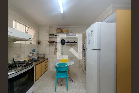 Apartamento à venda com 136m², 4 quartos e 1 vaga Apartamento à venda com 136m², 4 quartos e 1 vagaCozinha