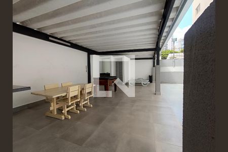 Apartamento à venda com 136m², 4 quartos e 1 vaga Apartamento à venda com 136m², 4 quartos e 1 vagaÁrea comum - Churrasqueira