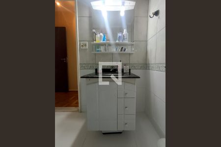 Apartamento à venda com 136m², 4 quartos e 1 vaga Apartamento à venda com 136m², 4 quartos e 1 vagaBanheiro da Suíte