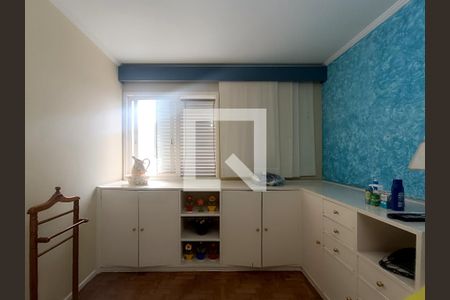 Apartamento à venda com 136m², 4 quartos e 1 vaga Apartamento à venda com 136m², 4 quartos e 1 vagaSuíte