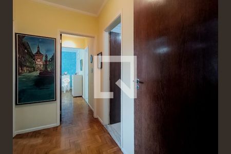 Apartamento à venda com 136m², 4 quartos e 1 vaga Apartamento à venda com 136m², 4 quartos e 1 vagaSala - Corredor