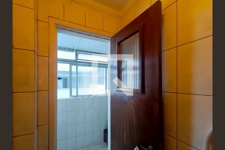 Apartamento à venda com 136m², 4 quartos e 1 vaga Apartamento à venda com 136m², 4 quartos e 1 vagaBanheiro de serviço