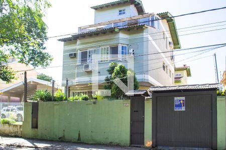 Casa à venda com 320m², 3 quartos e 2 vagasFachada