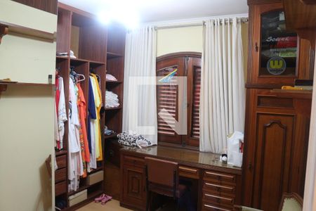 Casa à venda com 400m², 4 quartos e 4 vagasQuarto 1