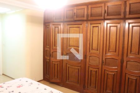 Casa à venda com 400m², 4 quartos e 4 vagasSuíte 1