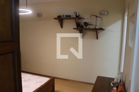 Casa à venda com 400m², 4 quartos e 4 vagasSuíte 2