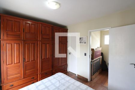 Casa de condomínio à venda com 175m², 4 quartos e 1 vagaSuíte 2