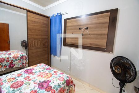 Quarto 2 de apartamento para alugar com 2 quartos, 50m² em Riacho Fundo I, Brasília