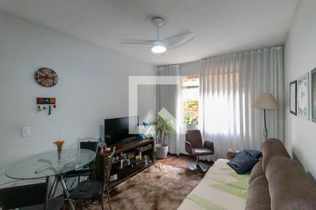 Sala de apartamento à venda com 2 quartos, 60m² em Santa Monica, Belo Horizonte