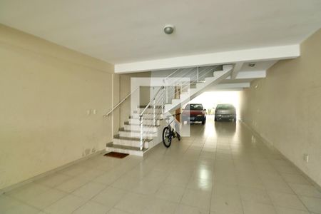 Apartamento à venda com 100m², 2 quartos e 2 vagasGaragem