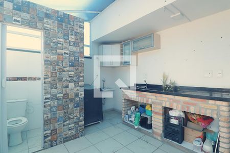 Apartamento à venda com 100m², 2 quartos e 2 vagasÁrea de Serviço